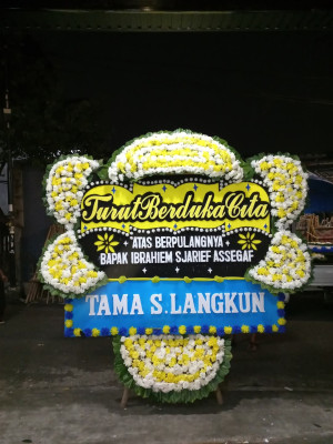 Papan Bunga Duka di Tobelo Barat